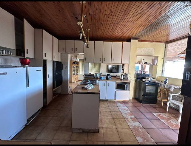 4 BEDROOM HOUSE FOR SALE IN ALLANDALE